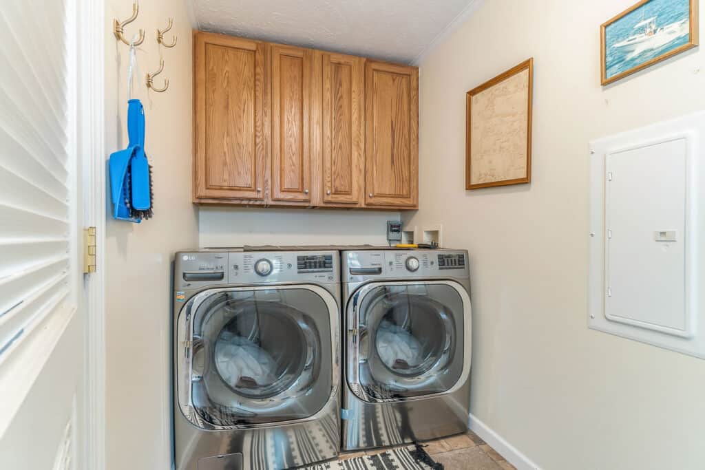 Vacation rental in Frankfort Michigan with a Washer & dryer
