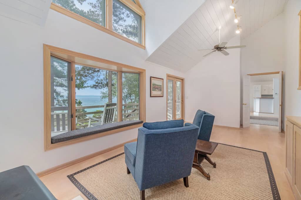 Crystal Lake Airbnb rentals
