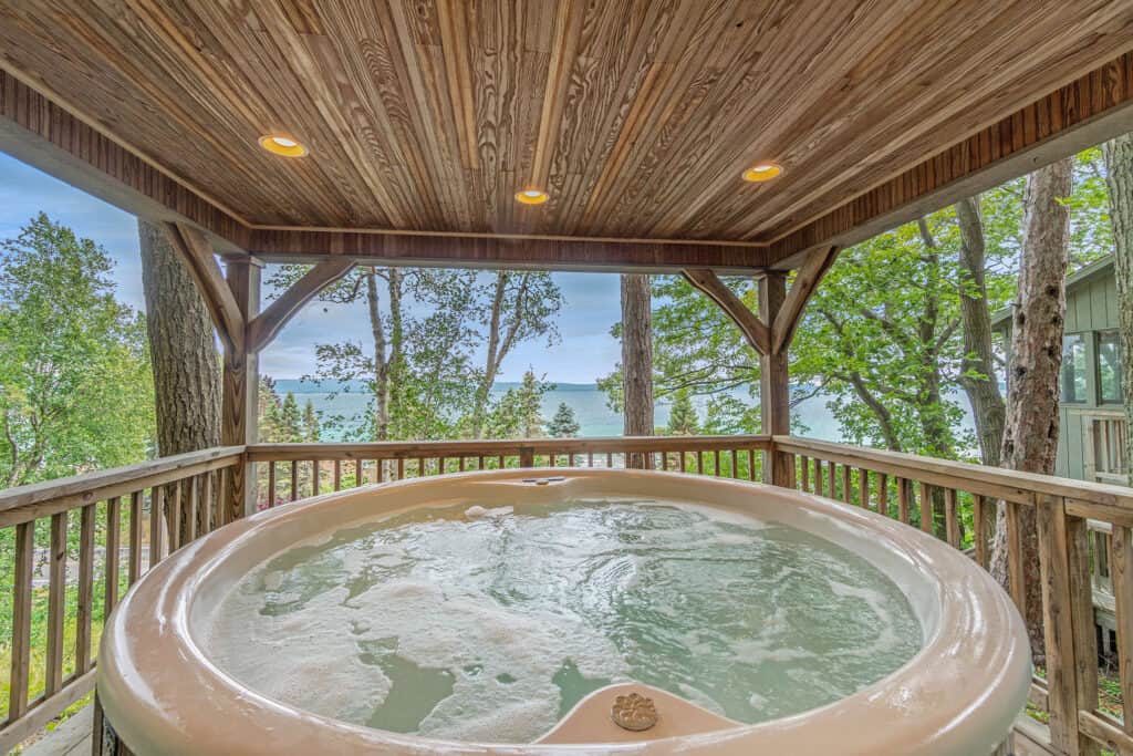 Crystal Lake vacation home hot tub