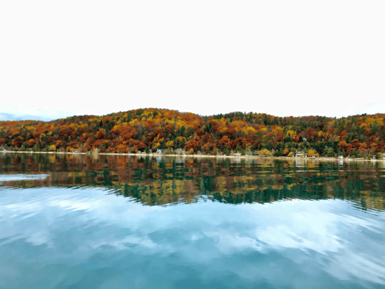 Fall in Crystal Lake Michigan: A 5-Day Autumn Escape